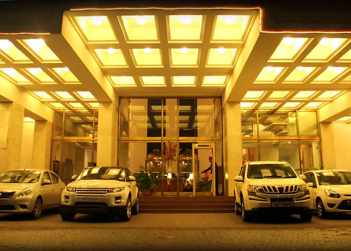 Hotel Sagar Plaza City Centre Pune